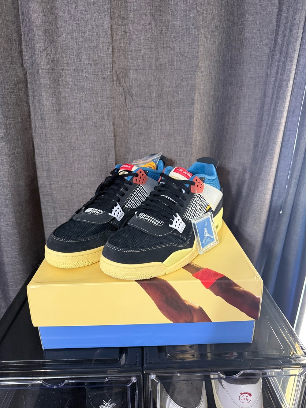 Jordan 4 Union Off Noir